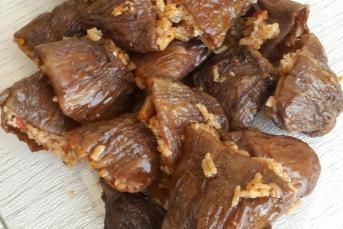 Kuru Patlıcan Dolması