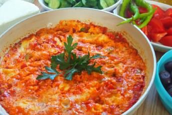 Şahane Menemen Tarifi