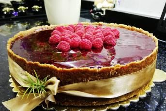 Orman Meyveli Cheescake Tarifi