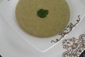 Sütlü Brokoli Çorbası