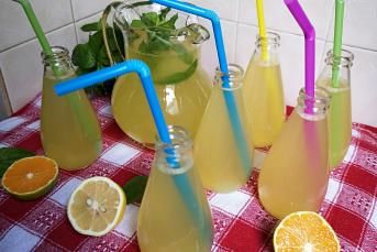 Mandalina Limonatası