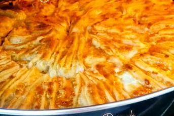 Kıvırma Börek (Göçmen Böreği)