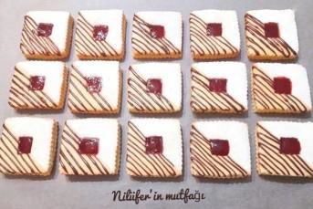 Marmelatlı Kurabiye