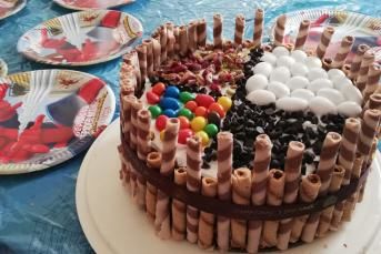 Renkli Doğum Günü Pastası