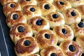 Nefis Zeytinli Poğaça