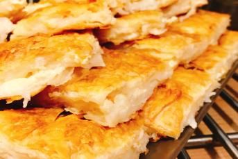 Yalancı Peynirli Su Böreği