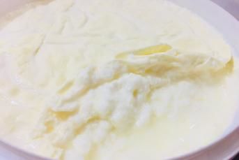 Kaymaklı Yoğurt Mayalama Yöntemi