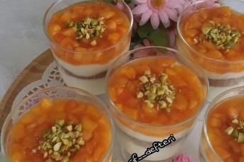 Şeftalili Muhallebi Tatlısı