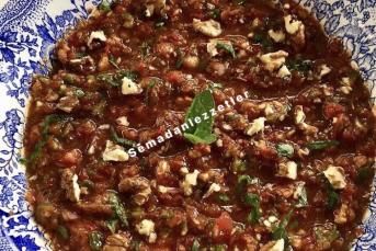 Acılı Ezme Nasıl Yapılır