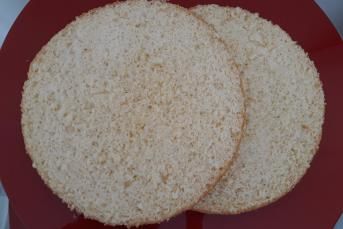 Nişastalı Pandispanya