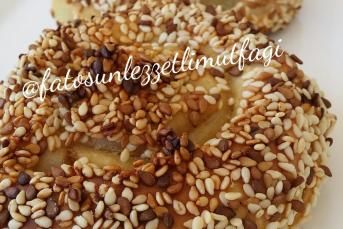 Peynirli Susamlı El Açması Börek