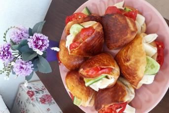 Cepli Sandviç Poğaça Tarifi