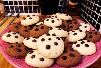 Damla Çikolatalı Kurabiye Yapımı