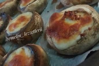 Güveçte Kaşarlı Mantar Nasıl Yapılır