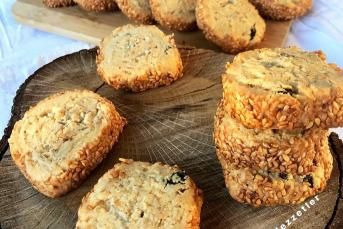 Tahinli Susamlı Kurabiye