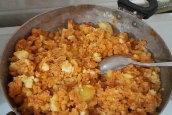 Salçalı Patates Kavurması