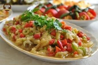 Domatesli Patlıcan Salatası