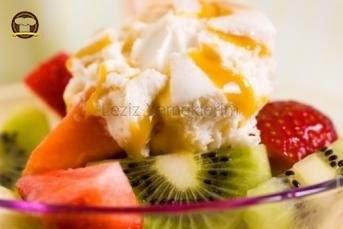 Dondurmalı Meyve Salatası