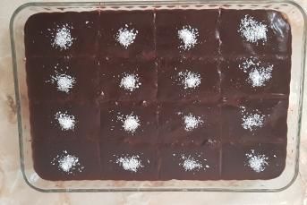 Çikolata Soslu Muhallebi Tarifi