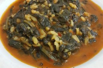 Nefis Ispanak Yemeği