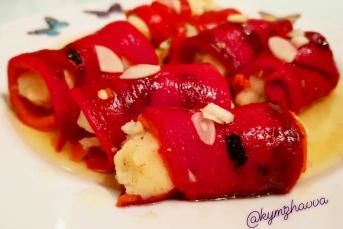 Közlenmiş Kırmızı Biber Sarması