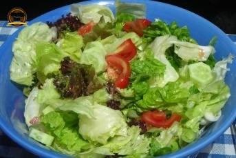 Kıvırcık Salata