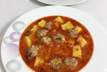 Köfteli Patates Yemeği