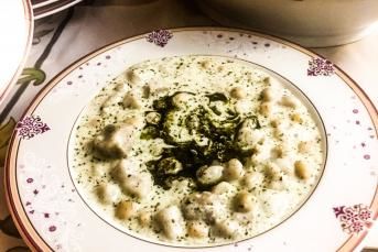 Börek Çorbası (Şiş Börek)