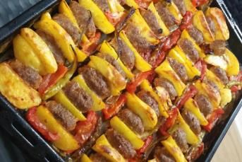 Tepside Anne Köftesi