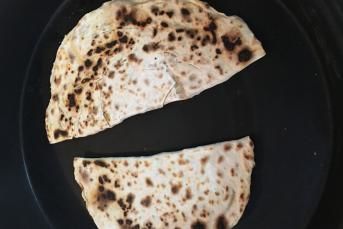 El Açması Ispanaklı Börek Tarifi (Mutlaka Deneyin)