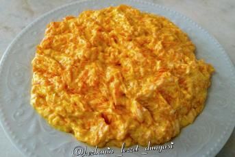 Yoğurtlu Havuç Salatası (Havuç Tarator)