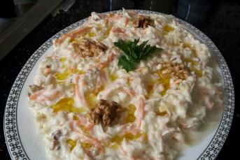 Yoğurtlu Kereviz Salatası