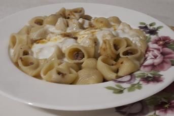 Makarna İle Yalancı Mantı