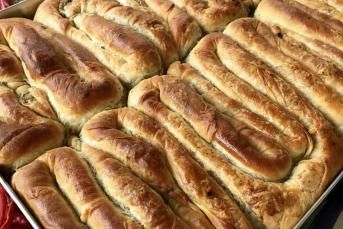 Ispanaklı Kolay Kol Böreği