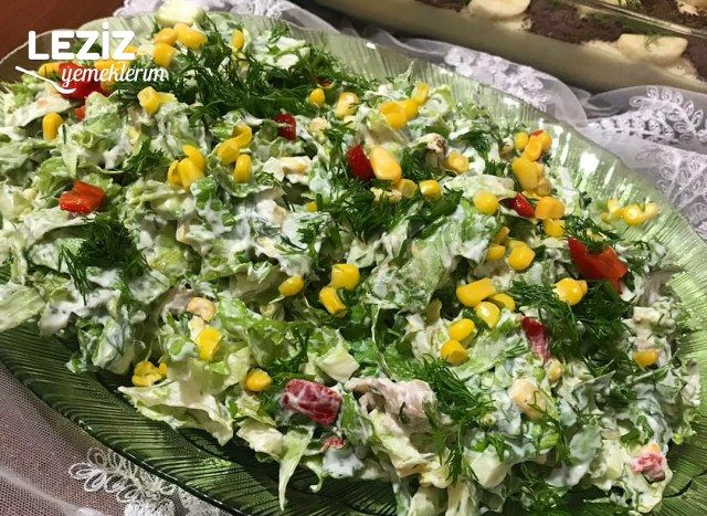 Tavuklu Marul Salatası