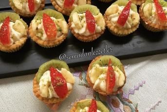 Meyveli Mini Lezzet Kaseleri