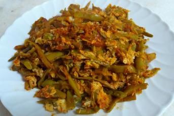 Taze Fasulye Kavurması (Kahvaltılık)