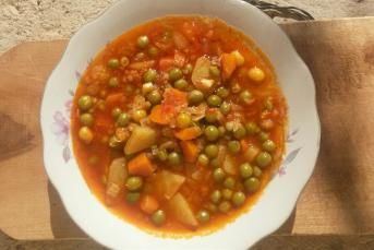 10 Dakikada Bezelye Yemeği