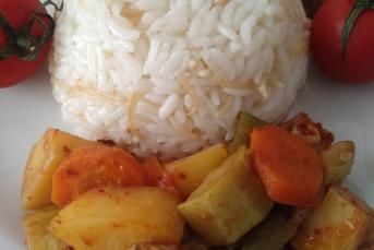 Fırında Karışık Sebze (Hem Hafif Hem Lezzetli)