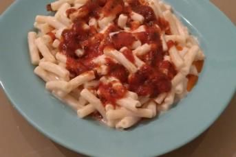 Mantı Tadında Nefis Yoğurtlu Makarna