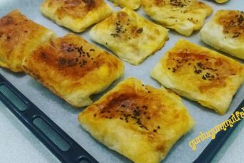 Kıymalı Bohça Börek