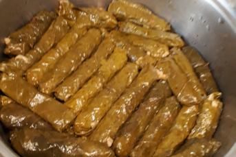 Zeytinyağlı Yaprak Sarması (Fotoğraflı Anlatım)