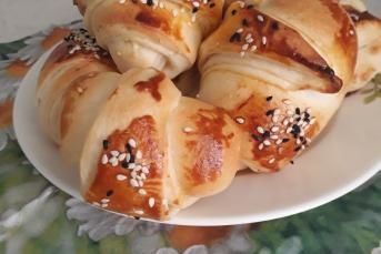 Katmer Poğaça (Aşama Aşama Anlatım)