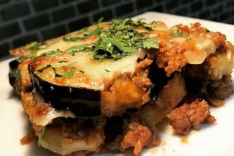 Fırında Kaşarlı Sebze Oturtması