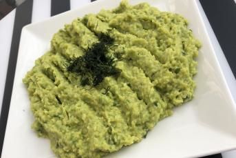 Avokado Salatası Yapımı