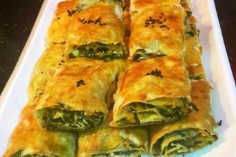 Unlu Sirkeli Ispanaklı Çıtır Börek