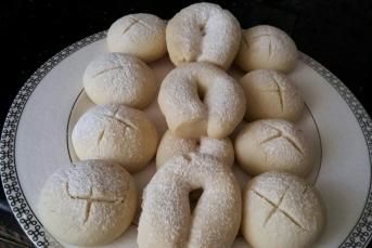 Pastane Usulü Ağızda Dağılan Un Kurabiyesi