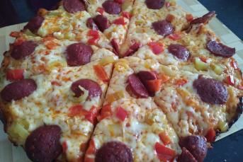 Tavada Pratik Pizza Tarifi