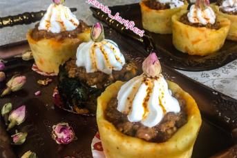 Ispanak Ve Patatesli Çanak Salata