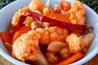 Nohutlu Karnabahar Yemeği